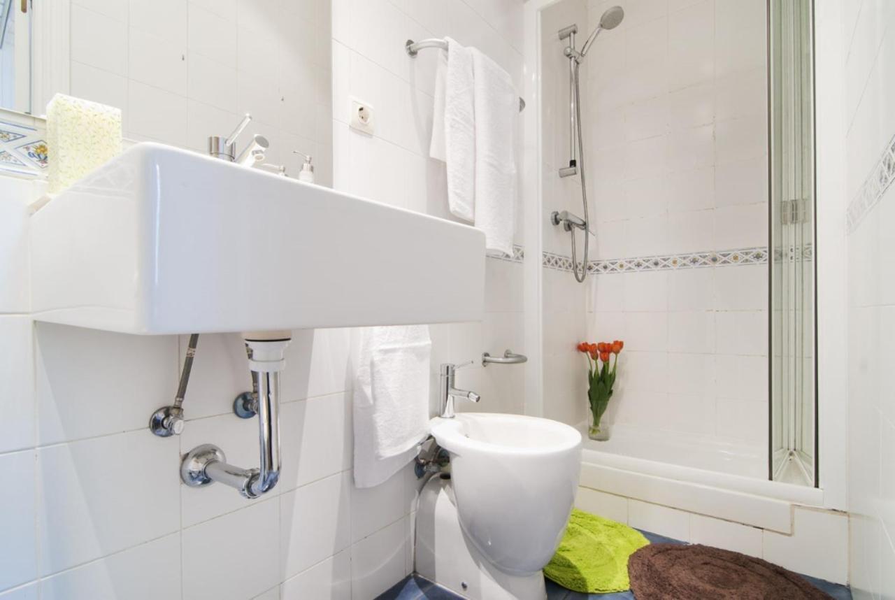 Apartamento Plaza Mayor III En Madrid Luaran gambar